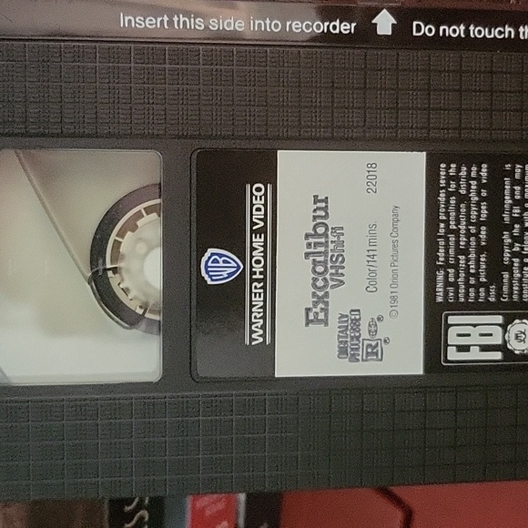 EXCALIBUR 1981 VHS EXCELLENT CONDITION - Picture 5 of 6